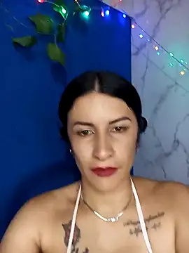 Snapshot of karinnahotdirty chatting on April 21, 2026, 8:48 pm karinnahotdirty online show from April 21, 2026, 8:48 pm