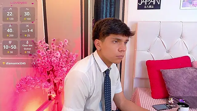 Snapshot of Thiago_Kozak chatting on November 19, 2025, 1:11 pm Thiago Kozak online show from November 19, 2025, 1:11 pm