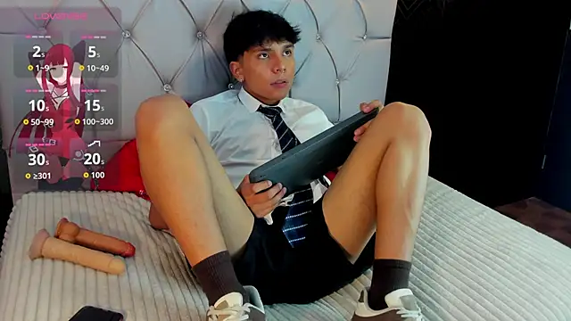 Snapshot of Thiago_Kozak chatting on September 18, 2025, 1:03 pm Thiago Kozak online show from September 18, 2025, 1:03 pm