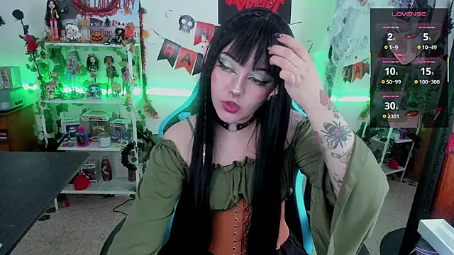 Makii 33 online show from October 27, 2025, 12:55 am