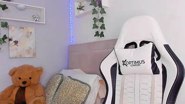 Thomas wil online show from November 11, 2025, 8:47 pm