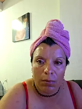 Hanna Kieran online show from October 26, 2025, 6:52 pm