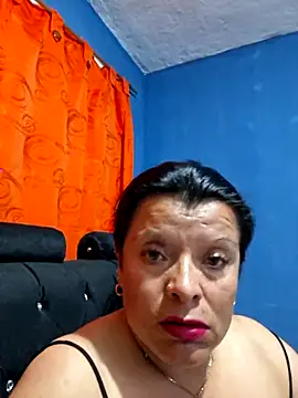 Hanna Kieran online show from December 4, 2025, 3:16 am