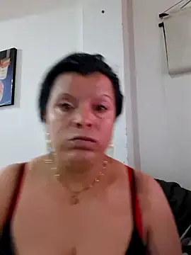 Hanna Kieran online show from November 3, 2025, 9:18 pm