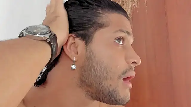 Evansdark1 online show from December 21, 2025, 9:15 pm