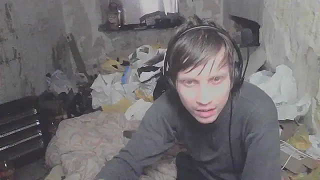 Snapshot of makarov1993 chatting on May 26, 2026, 10:19 pm makarov1993 online show from May 26, 2026, 10:19 pm