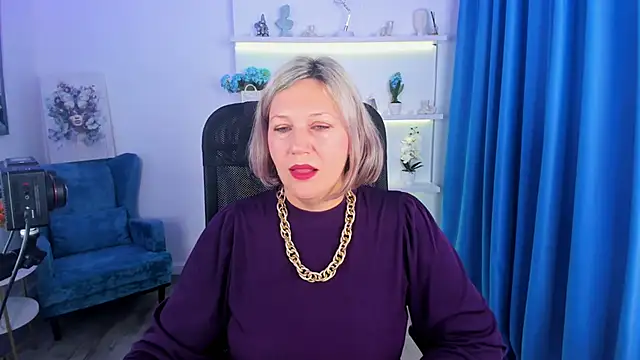 Snapshot of NinaStarle chatting on November 21, 2025, 4:22 am NinaStarle online show from November 21, 2025, 4:22 am