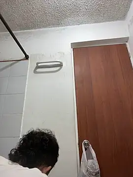 Michaell Spinelly online show from October 28, 2025, 7:35 pm