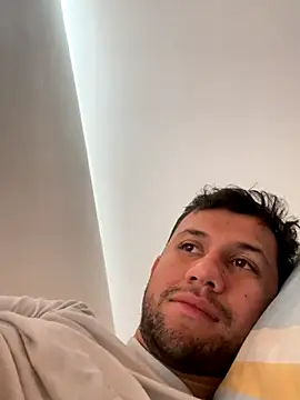 Michaell Spinelly online show from December 5, 2025, 2:59 pm