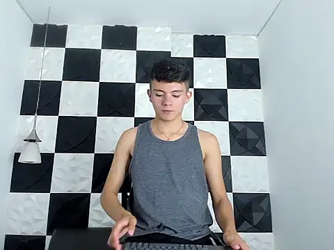 AndyFame1 online show from November 14, 2025, 7:06 pm