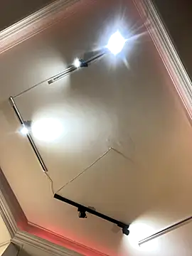 CharlesBrown  online show from November 8, 2025, 12:31 pm