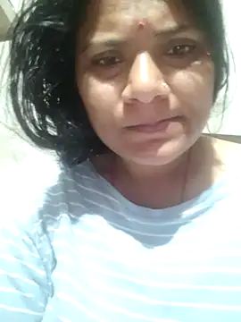 couple 71 online show from April 12, 2026, 2:37 am