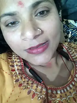 couple 71 online show from March 18, 2026, 8:39 am