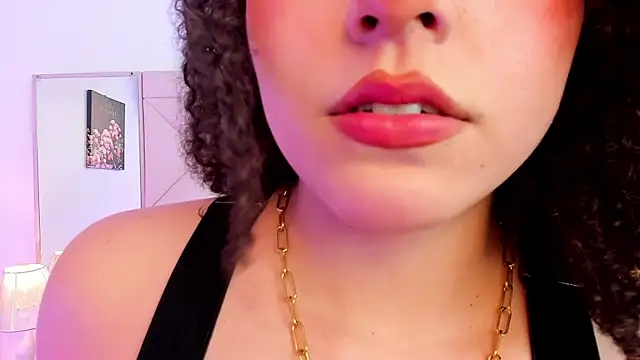 Snapshot of LilBoonew chatting on October 22, 2025, 12:26 pm LilBoonew online show from October 22, 2025, 12:26 pm