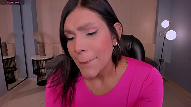 SarahYates online show from March 29, 2026, 4:36 am