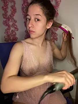 -rosi online show from May 17, 2026, 2:00 am