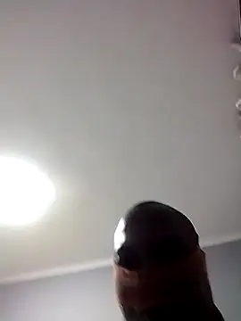 BBcDudeForSluts online show from April 22, 2026, 1:40 pm