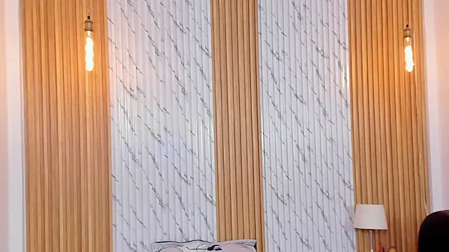 thomas walker0 online show from September 13, 2025, 11:54 am