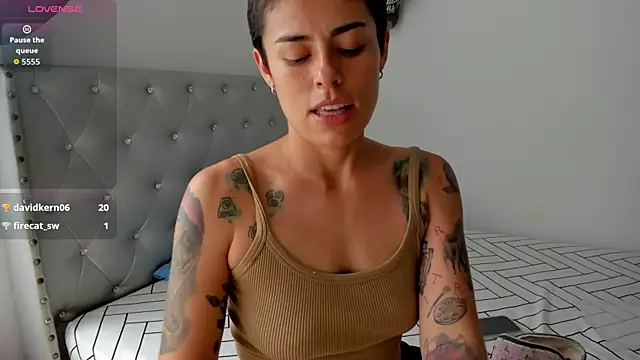 Snapshot of natt_op chatting on November 20, 2025, 7:03 pm natt op online show from November 20, 2025, 7:03 pm