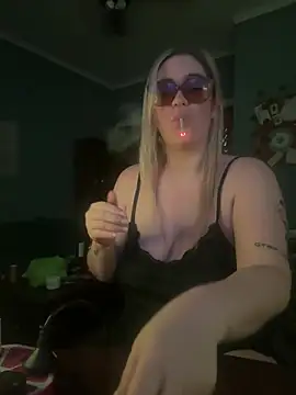 Granlady7 online show from January 19, 2026, 5:00 am