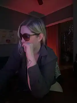 Granlady7 online show from April 19, 2026, 9:54 am