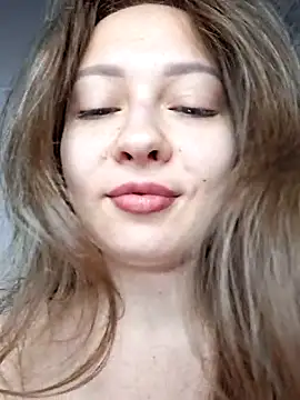 Olivia OliV online show from May 30, 2026, 1:12 am