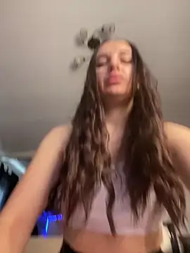 Snapshot of Abidel1 chatting on September 25, 2025, 7:58 am Abidel1 online show from September 25, 2025, 7:58 am