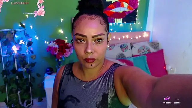Snapshot of katherinnyazz chatting on September 19, 2025, 2:37 am katherinnyazz online show from September 19, 2025, 2:37 am