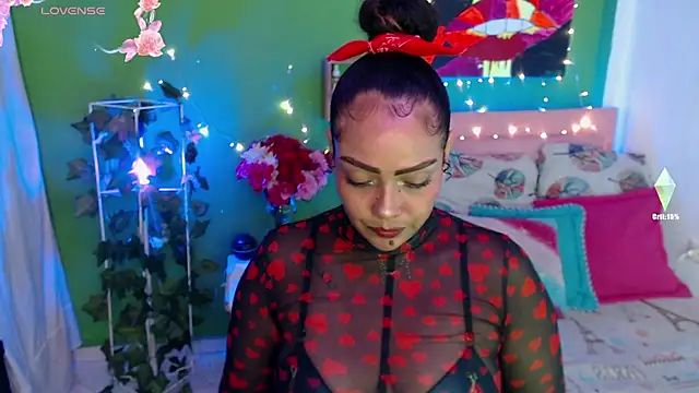 Snapshot of katherinnyazz chatting on September 20, 2025, 4:17 am katherinnyazz online show from September 20, 2025, 4:17 am