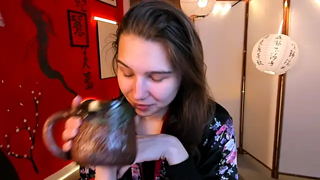 Snapshot of TessaMill chatting on September 14, 2025, 5:19 am TessaMill online show from September 14, 2025, 5:19 am