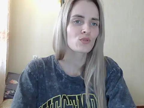 JayeTyler online show from December 22, 2025, 9:20 am