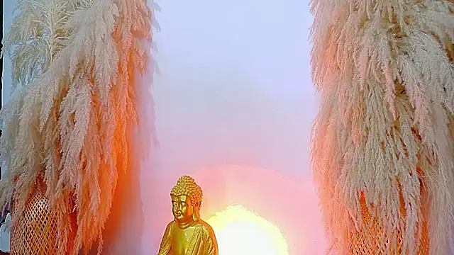 JulietaDavis online show from March 13, 2026, 9:36 am