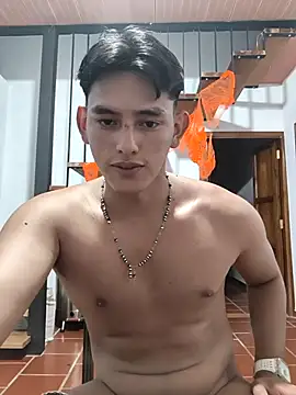 Snapshot of Hiroshi_Shen chatting on November 3, 2025, 12:05 am Hiroshi Shen online show from November 3, 2025, 12:05 am