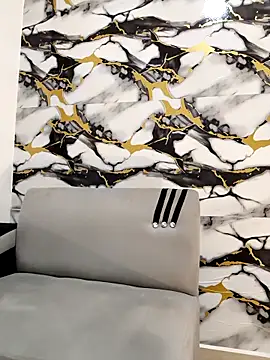 Snapshot of Hiroshi_Shen chatting on December 4, 2025, 12:42 am Hiroshi Shen online show from December 4, 2025, 12:42 am