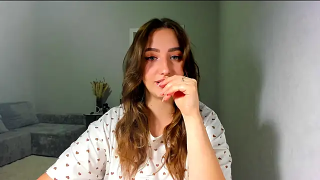 Wise Bunny online show from February 14, 2026, 11:32 am