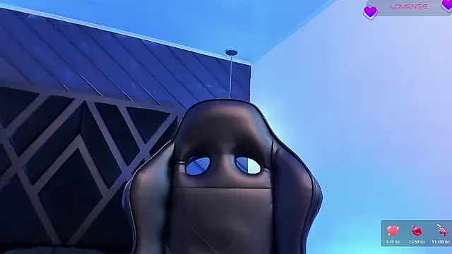 zoe martins  online show from February 14, 2026, 5:29 am