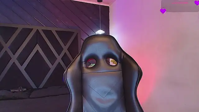 zoe martins  online show from March 21, 2026, 5:28 pm