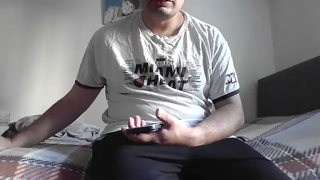 Snapshot of kocasosisli chatting on May 24, 2026, 2:39 pm kocasosisli online show from May 24, 2026, 2:39 pm