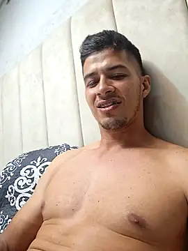 piterrr hot online show from November 24, 2025, 12:43 am