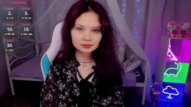 Snapshot of EmilyChaves chatting on April 27, 2026, 6:44 am EmilyChaves online show from April 27, 2026, 6:44 am
