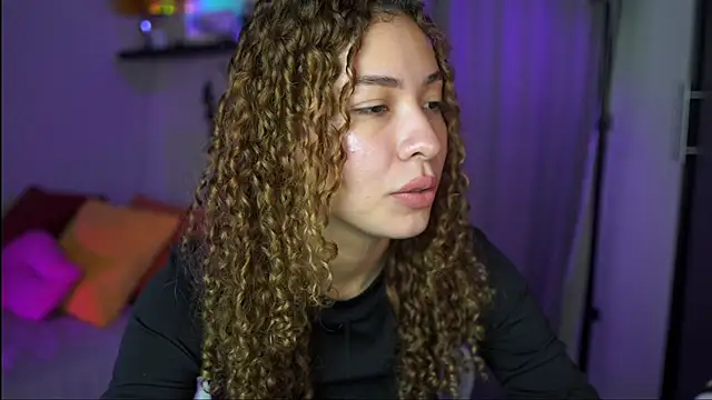 Snapshot of isabella-garcia- chatting on October 29, 2025, 9:36 pm isabella-garcia- online show from October 29, 2025, 9:36 pm