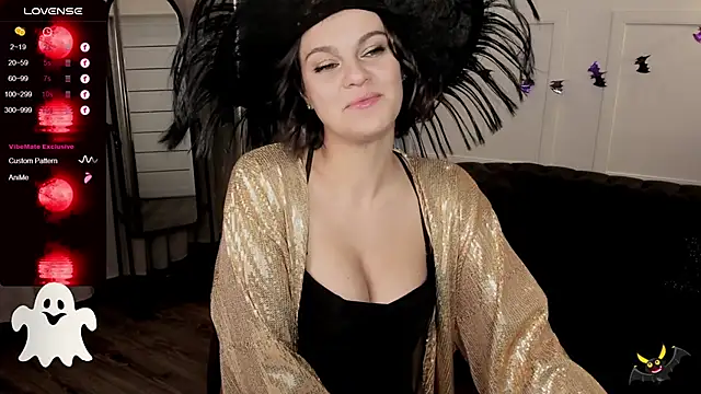 Snapshot of KiraEnergy chatting on October 30, 2025, 2:10 am KiraEnergy online show from October 30, 2025, 2:10 am