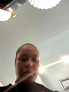 Snapshot of yummy0322 chatting on September 19, 2025, 12:42 pm yummy0322 online show from September 19, 2025, 12:42 pm