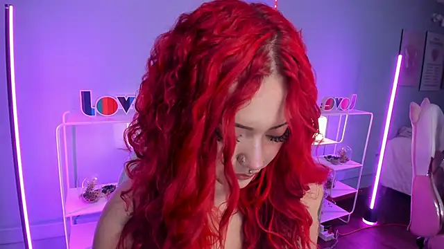 Camila Rivers online show from April 18, 2026, 7:58 pm