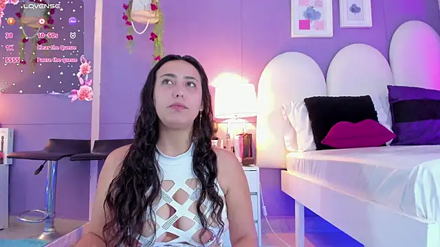 Snapshot of my_aleja_ chatting on October 15, 2025, 1:08 pm my aleja online show from October 15, 2025, 1:08 pm