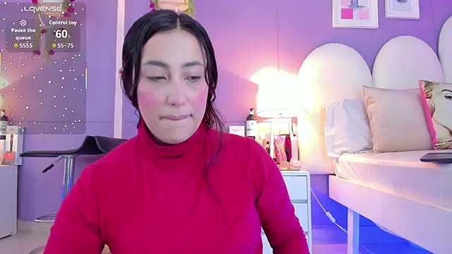 Snapshot of my_aleja_ chatting on November 16, 2025, 2:44 pm my aleja online show from November 16, 2025, 2:44 pm