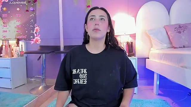 Snapshot of my_aleja_ chatting on October 29, 2025, 12:59 pm my aleja online show from October 29, 2025, 12:59 pm