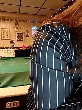 Snapshot of Ursulalane chatting on October 11, 2025, 1:39 am Ursulalane online show from October 11, 2025, 1:39 am