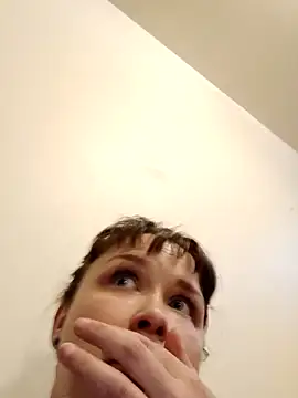 Snapshot of Ursulalane chatting on October 19, 2025, 7:11 am Ursulalane online show from October 19, 2025, 7:11 am