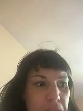 Snapshot of SarettaB90 chatting on September 29, 2025, 12:11 pm SarettaB90 online show from September 29, 2025, 12:11 pm